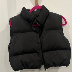 Black Puffer Vest Cropped Zipper Front